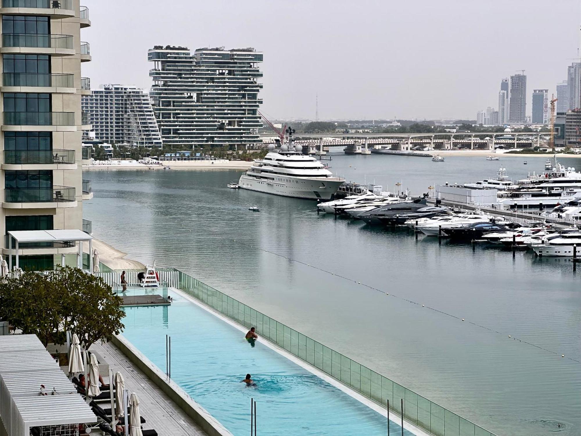شقة Lux Bnb I Sun Rise Bay I Palm & Sea View دبي المظهر الخارجي الصورة