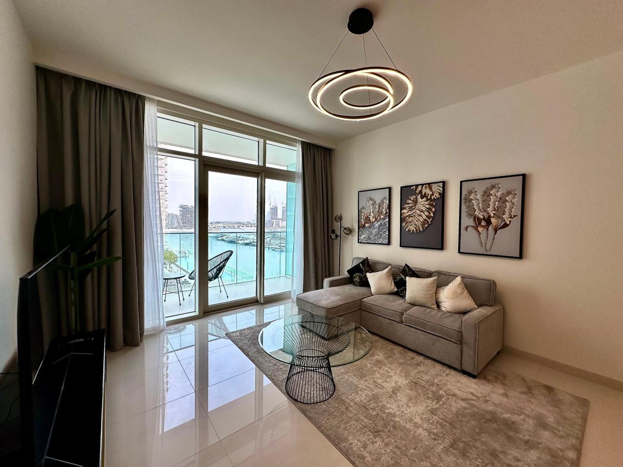 شقة Lux Bnb I Sun Rise Bay I Palm & Sea View دبي المظهر الخارجي الصورة